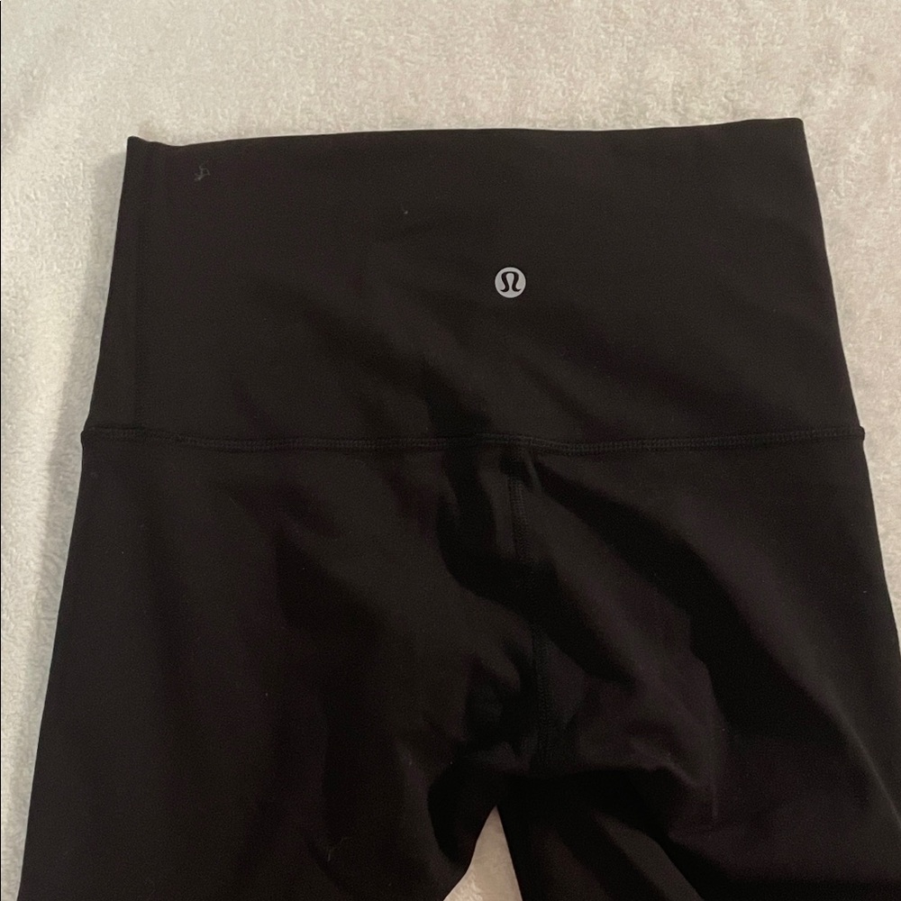 lululemon athletica Black High-Waist Capris